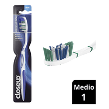 Cepillo De Dientes Close Up Deep Action Medio 1 Unidad